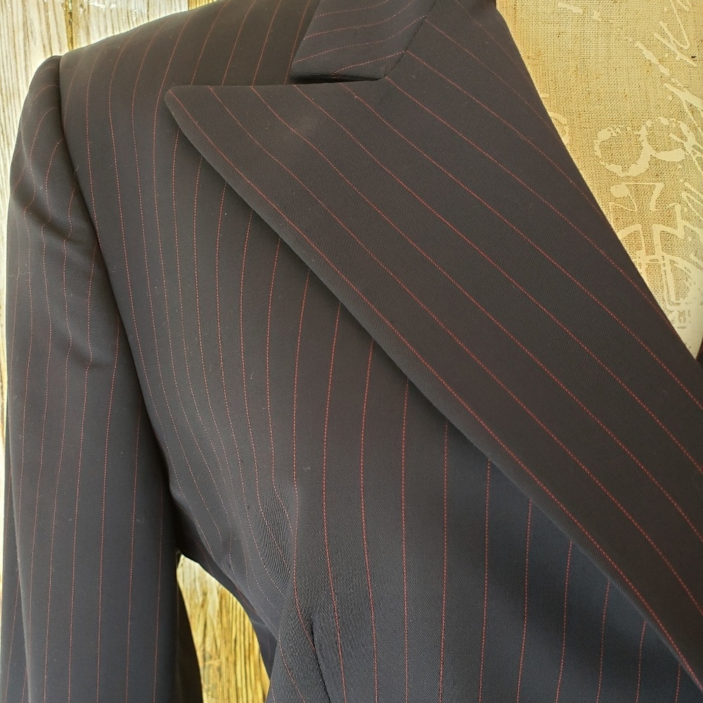 Rare! VINTAGE 90's Ralph Lauren Dbl Brst Red Pinstriped Skirt Suit, Navy, 10 - Picture 3 of 11